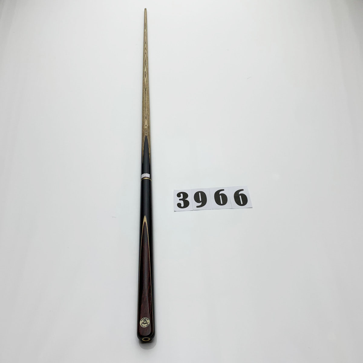 Buy Omin Cues – snookeralley