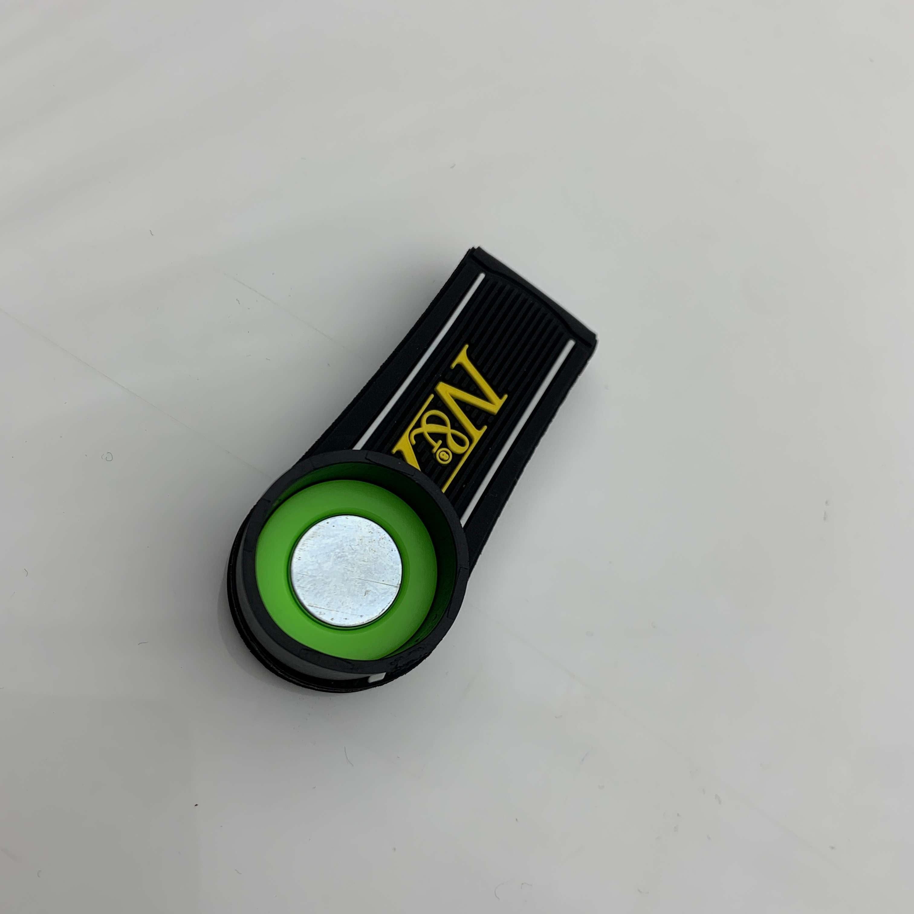 N & A | 2 in 1 Square & Round Chalk Holder | 2066