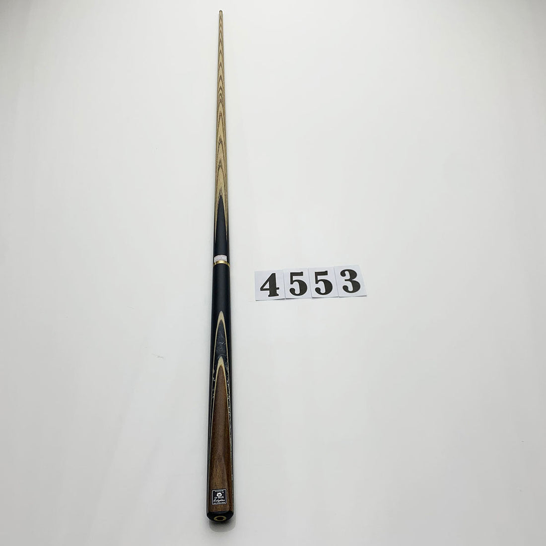snooker cue