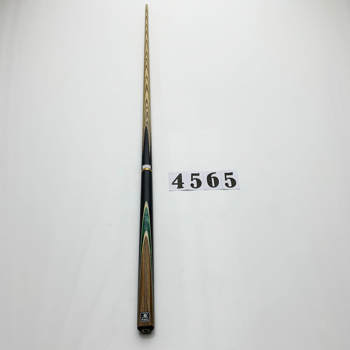 snooker cue