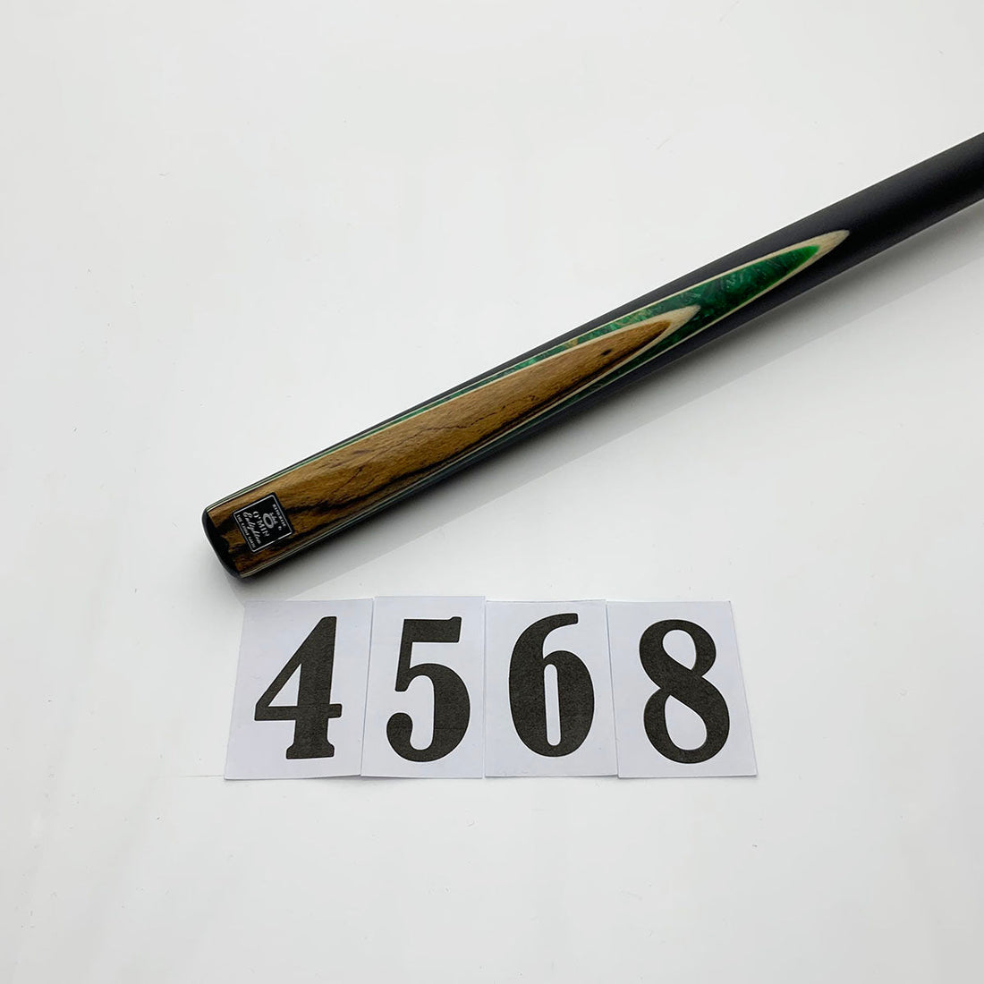 snooker cue
