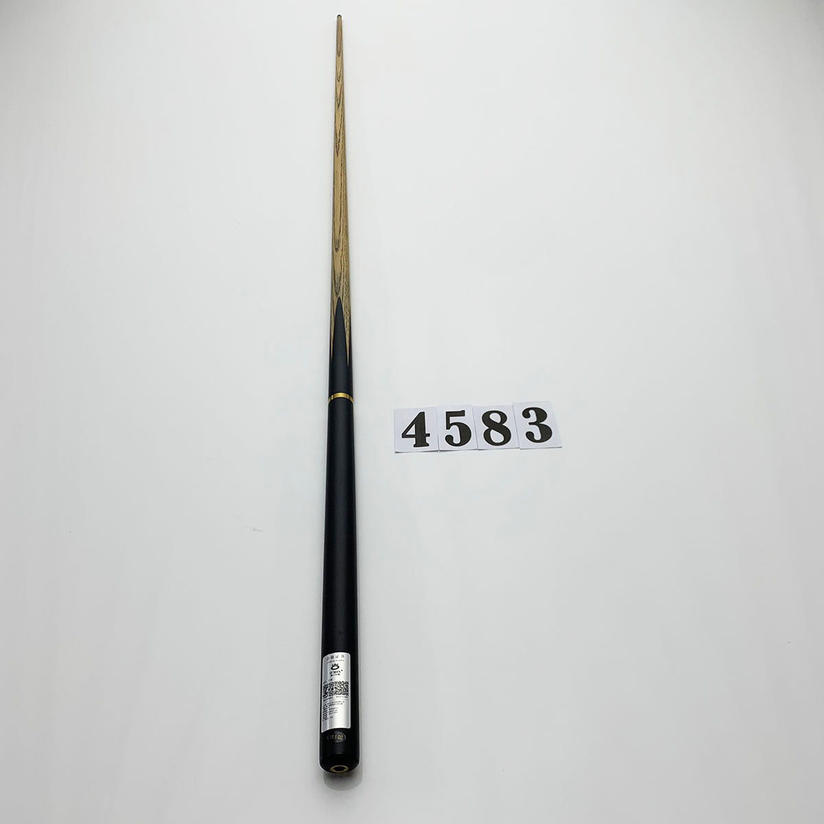 snooker cue