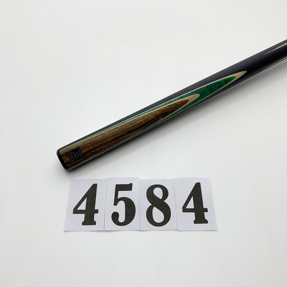 snooker cue