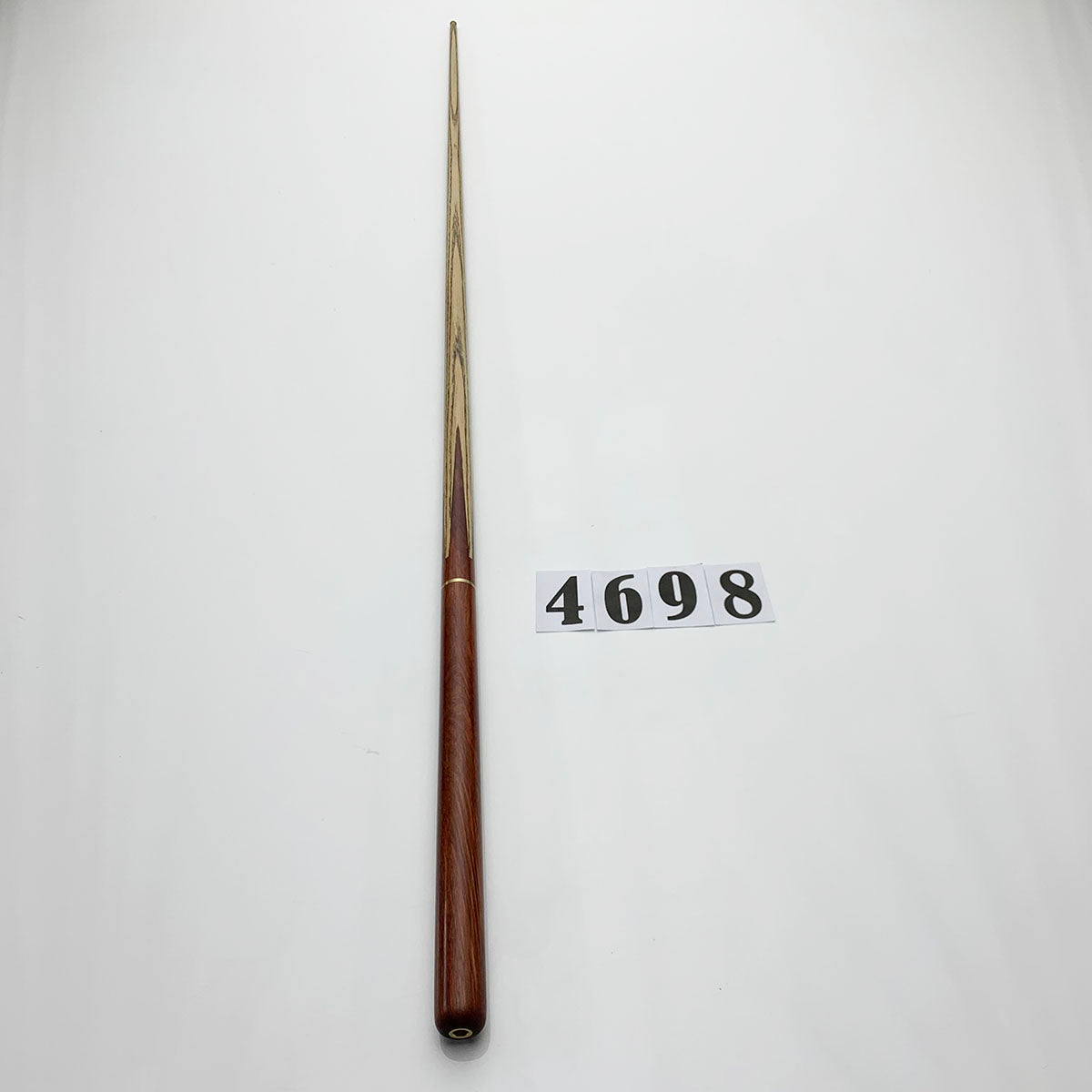 snooker cue
