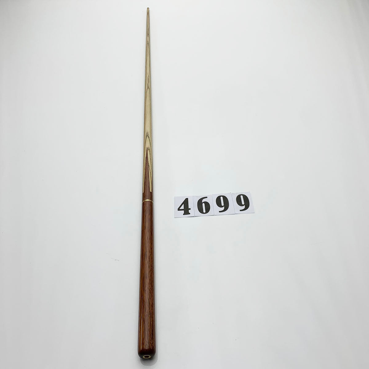 snooker cue