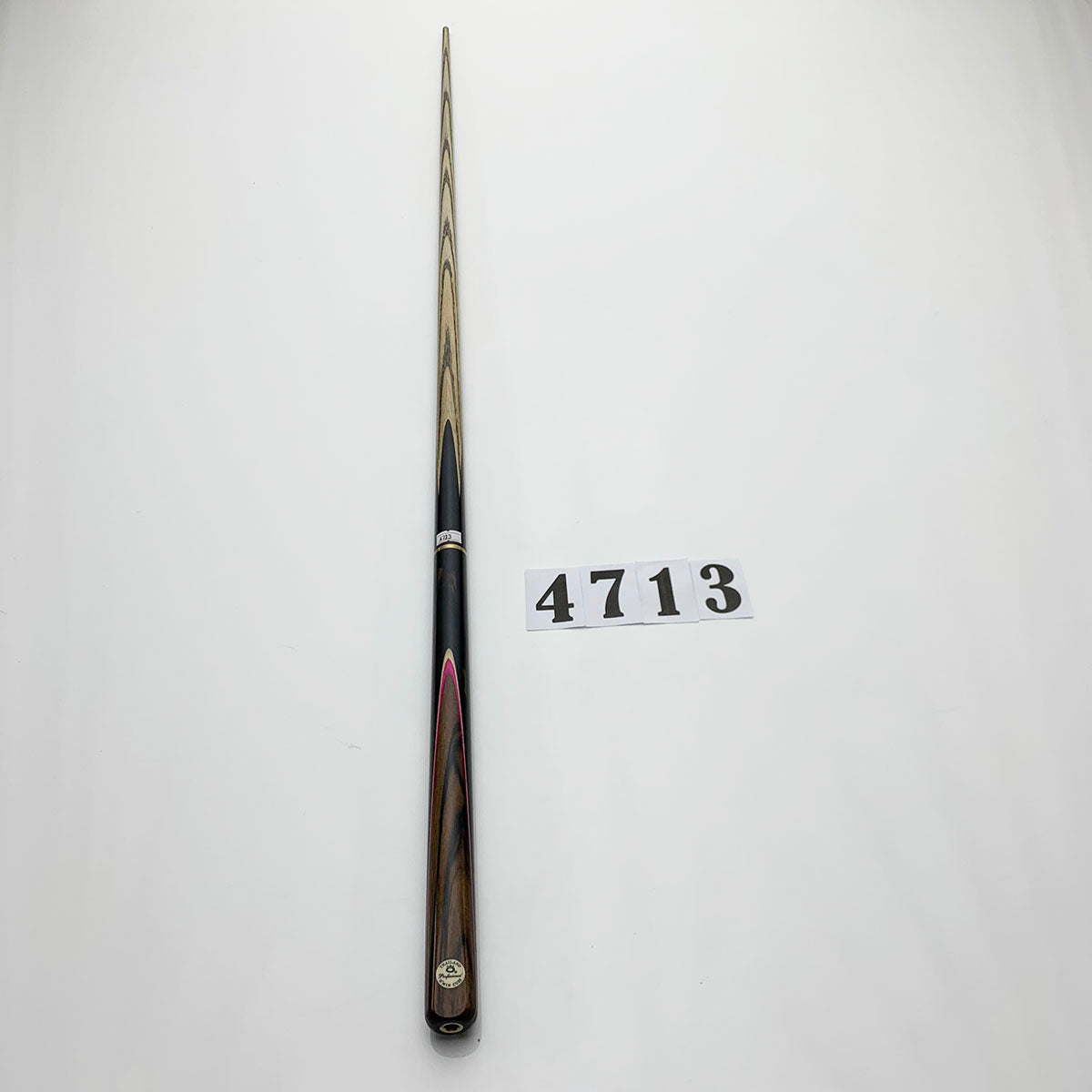 snooker cue