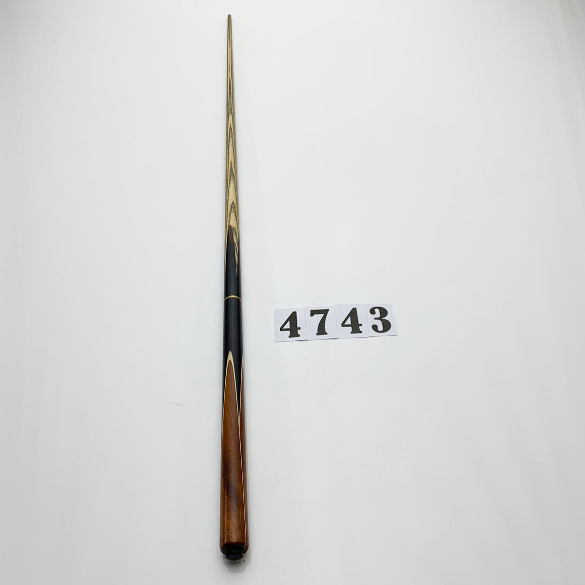 snooker cue