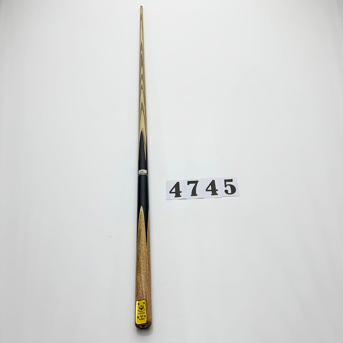 snooker cue