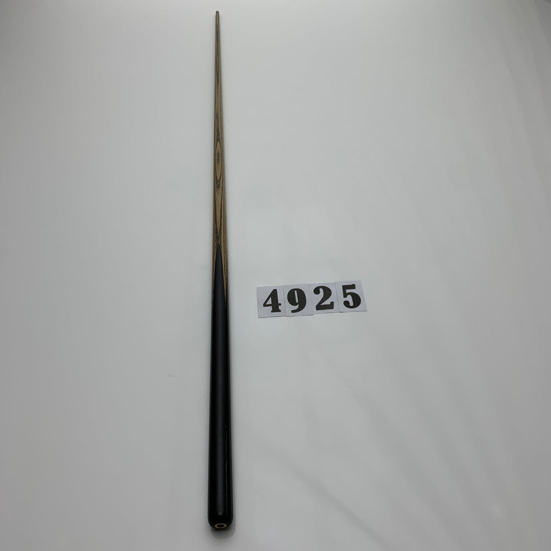 OMIN CUES | MAXIMUM 147 - WITH TITANTIUM FERRULE | 4925