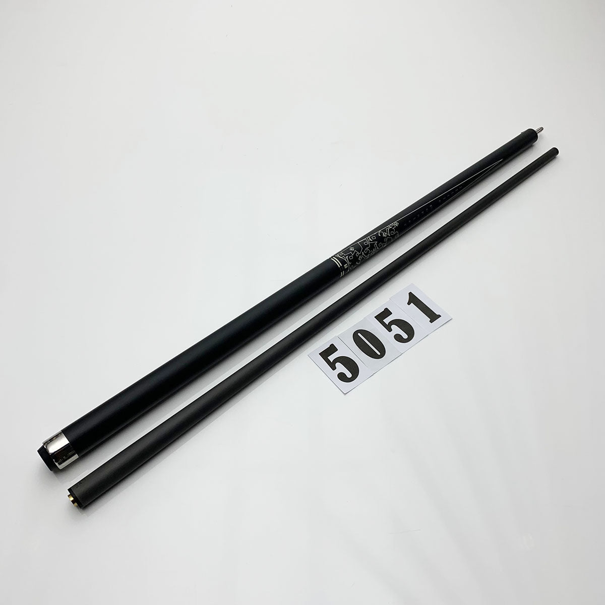 LITTLE MONSTER | PLAYING CUE - CARBON FIBER | 5051