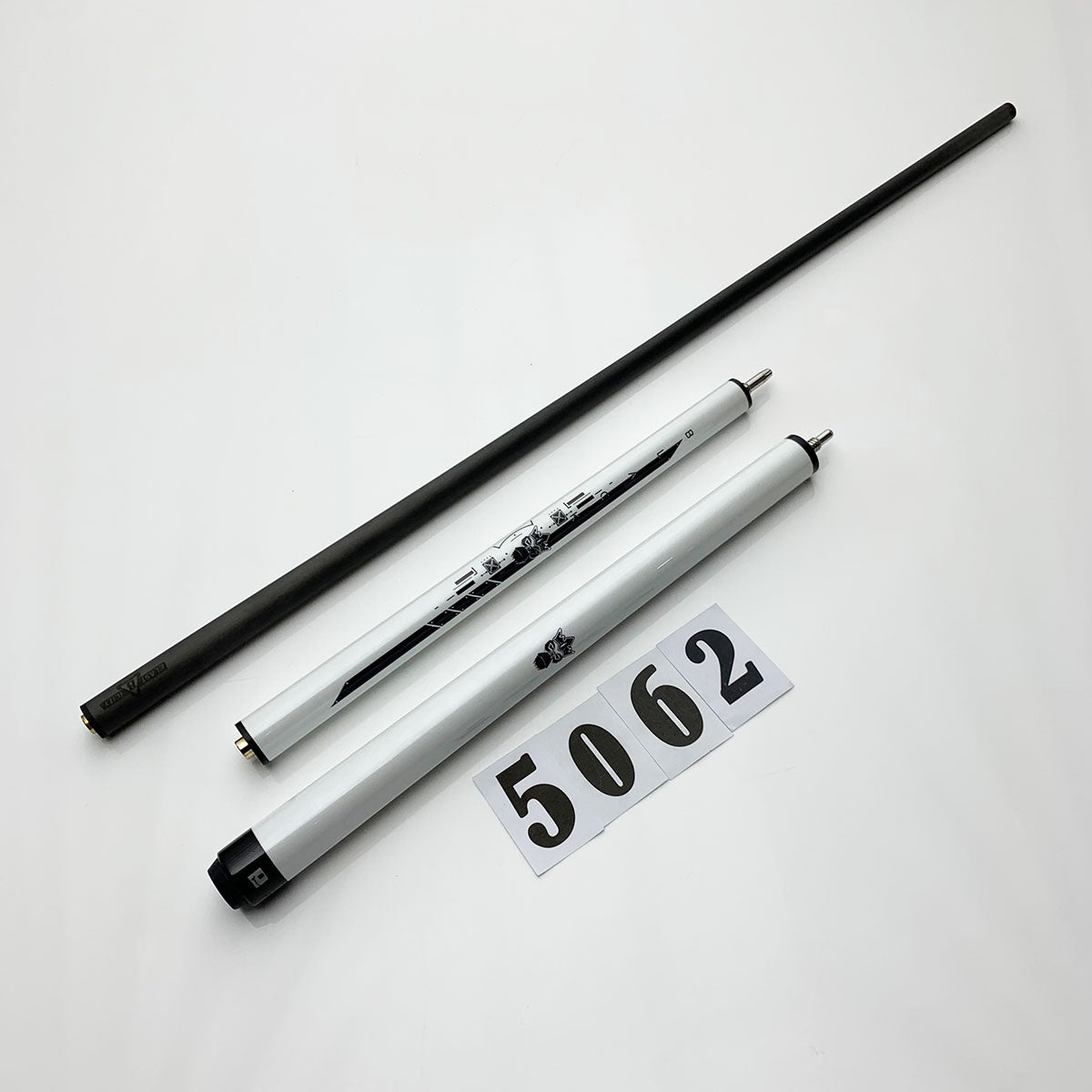 LITTLE MONSTER | JUMP CUM BREAK CUE - 58 INCH - CARBON FIBER | 5062