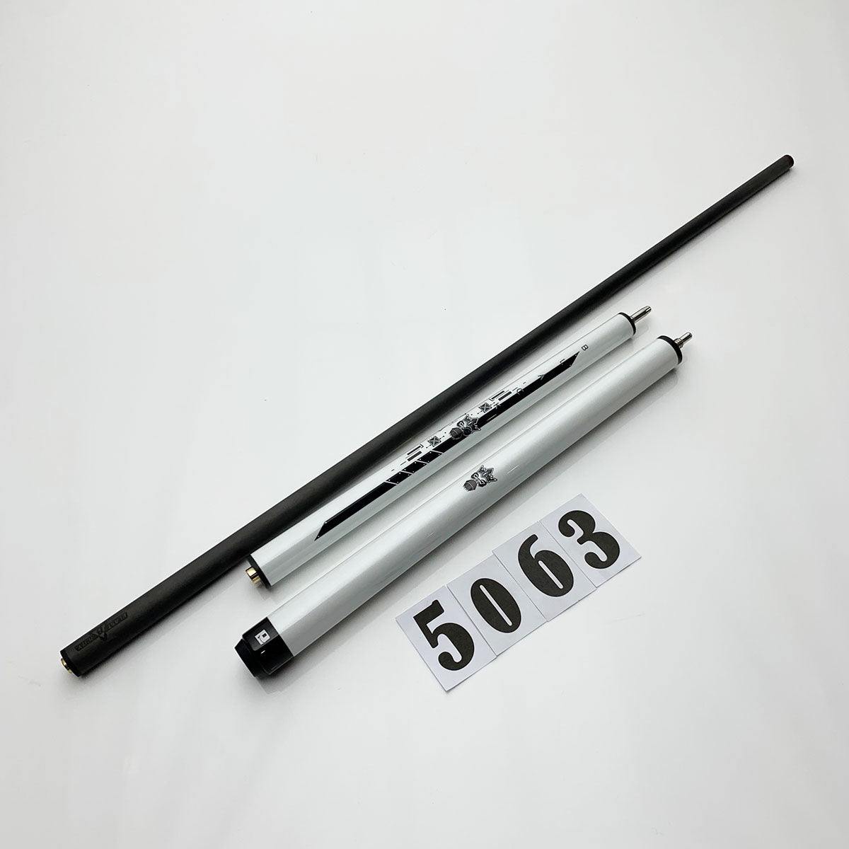 LITTLE MONSTER | JUMP CUM BREAK CUE - 58 INCH - CARBON FIBER | 5063