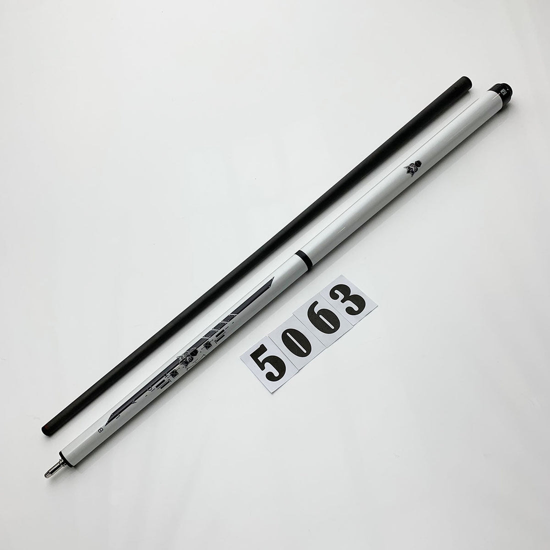 LITTLE MONSTER | JUMP CUM BREAK CUE - 58 INCH - CARBON FIBER | 5063