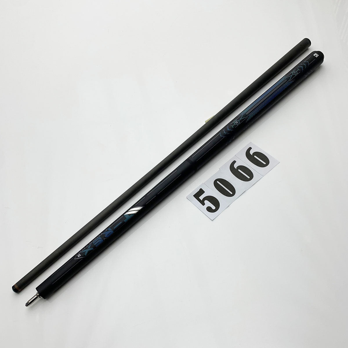 LITTLE MONSTER | JUMP CUM BREAK CUE - 56 INCH - CARBON FIBER | 5066