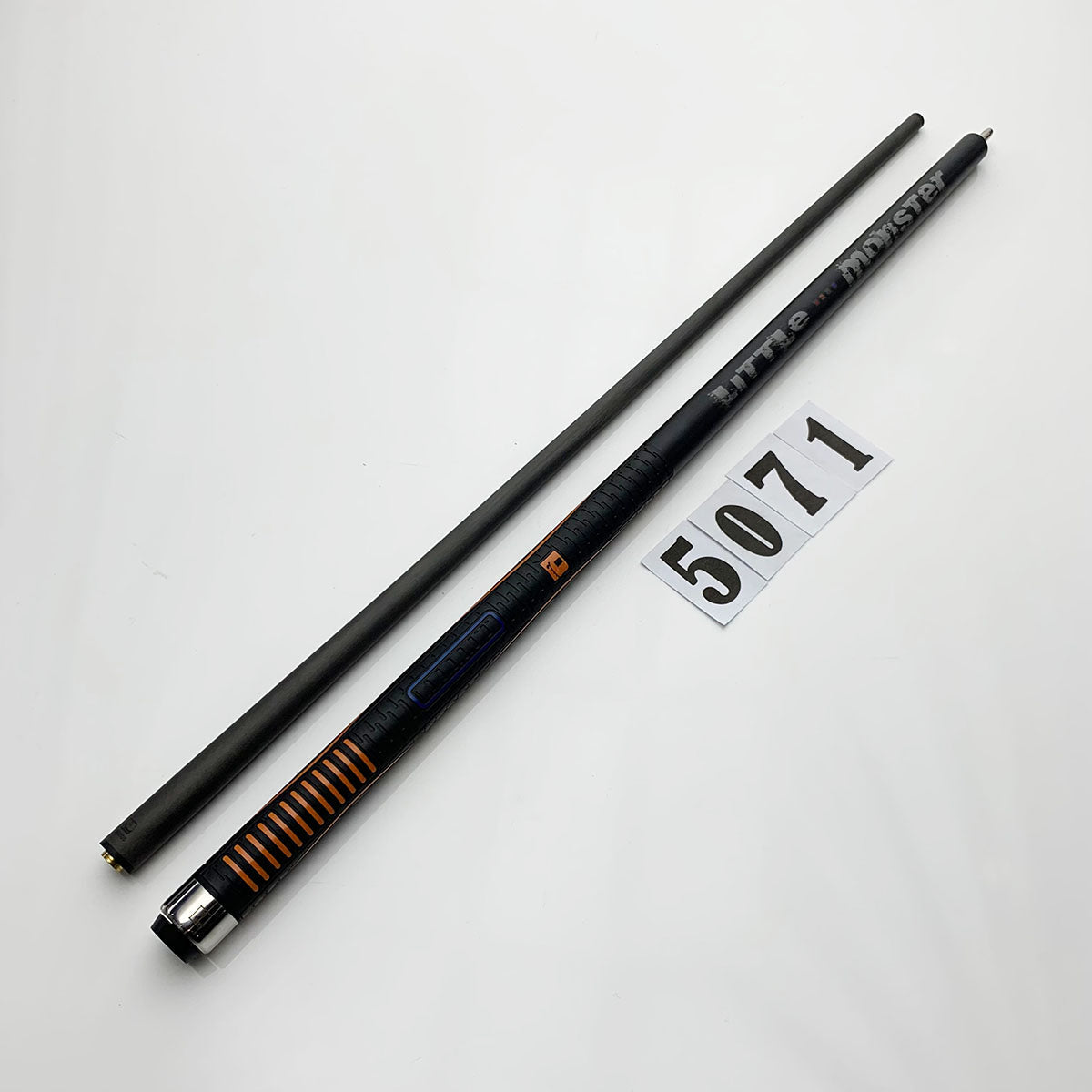 LITTLE MONSTER | PLAYING CUE - CARBON FIBER | 5071