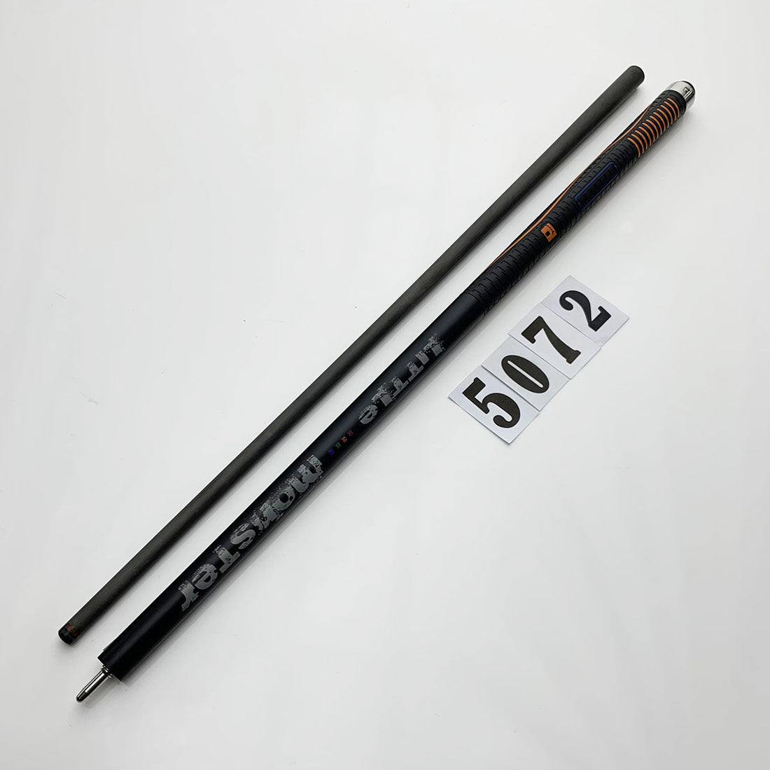 LITTLE MONSTER | PLAYING CUE - CARBON FIBER | 5072