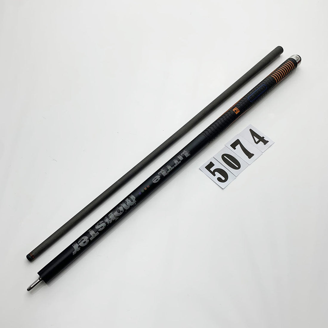 LITTLE MONSTER | PLAYING CUE - CARBON FIBER | 5074