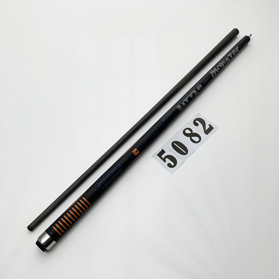 LITTLE MONSTER | PLAYING CUE - CARBON FIBER | 5082