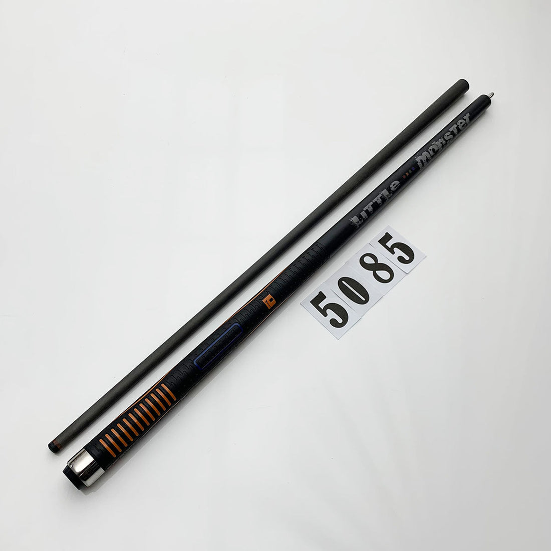LITTLE MONSTER | PLAYING CUE - CARBON FIBER | 5085