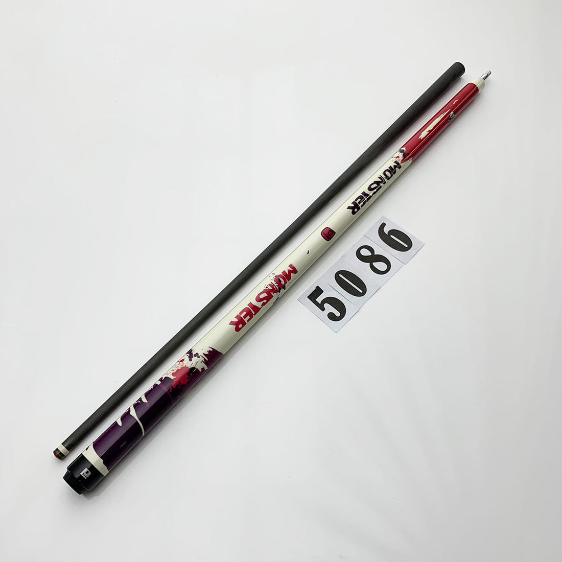 LITTLE MONSTER | PLAYING CUE - CARBON FIBER | 5086