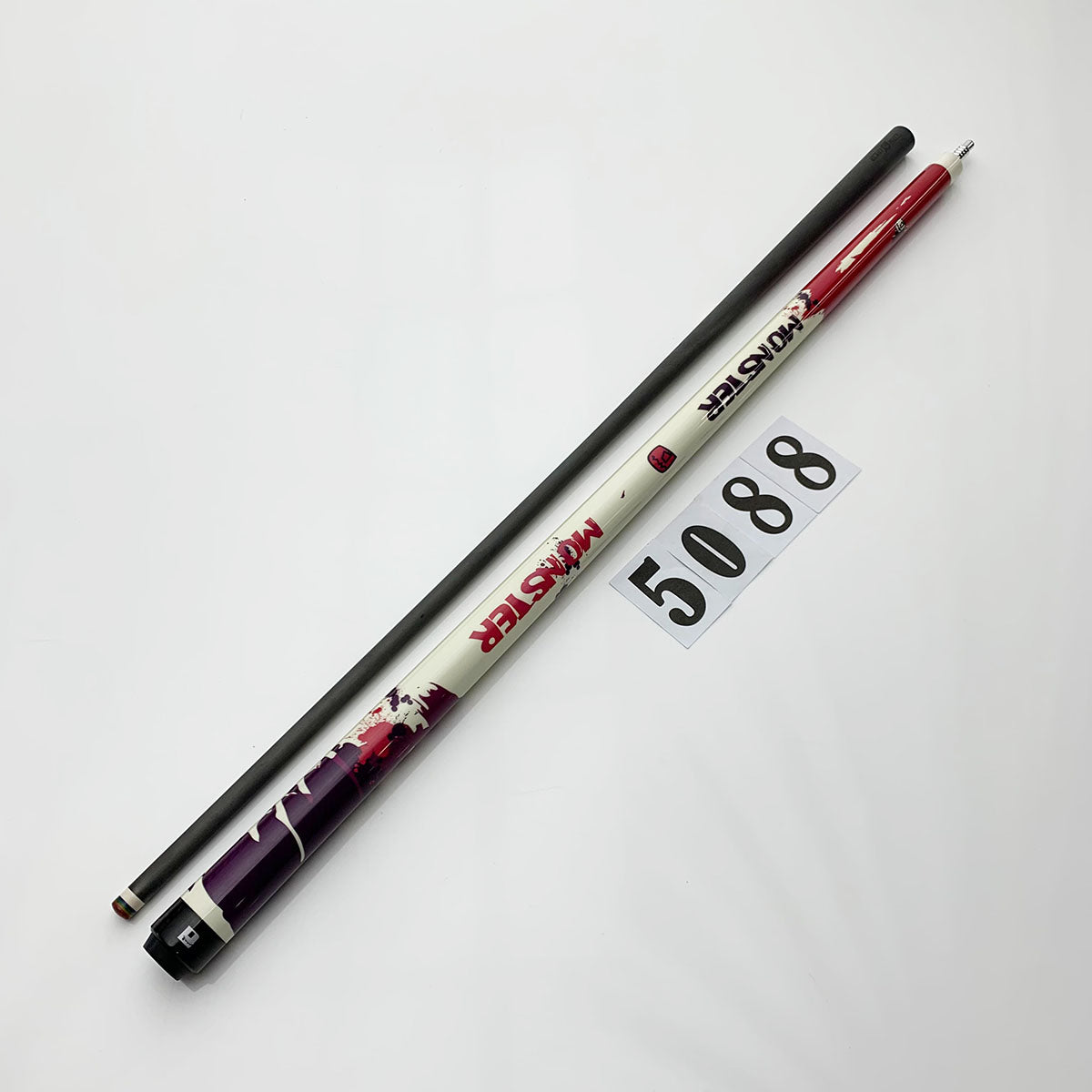 LITTLE MONSTER | PLAYING CUE - CARBON FIBER | 5088