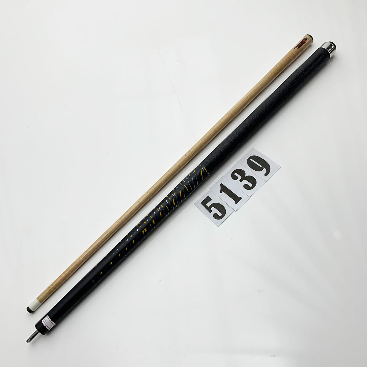 LITTLE MONSTER | PLAYING CUE - MAPLE WOOD | 5139