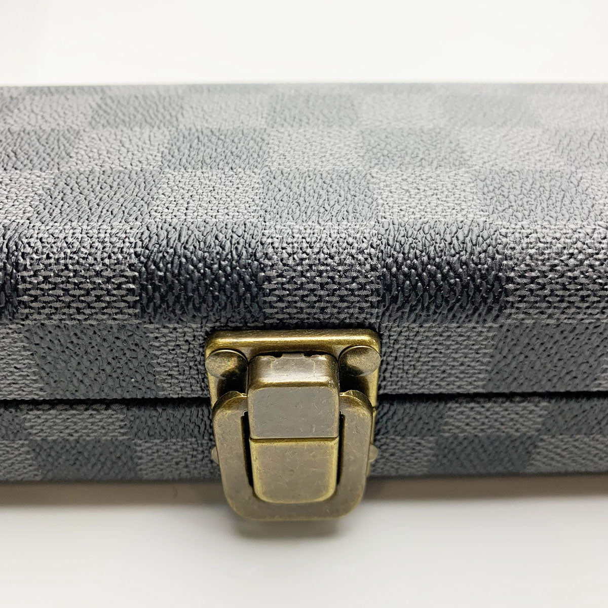 Snooker Alley | Grey & Black Checkered Wooden (3/4 Joint) Cue Case | 6134