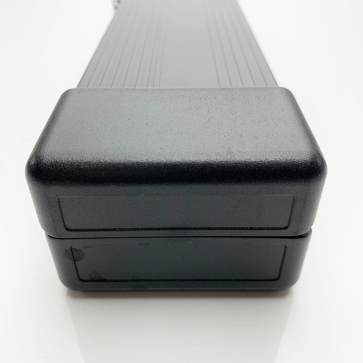 Snooker Alley | Black Aluminium Cue Case with Lock (3/4 Joint) | 6142