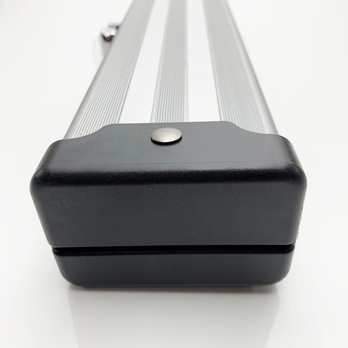 Snooker Alley | Silver Aluminium Striped Cue Case (3/4 Joint) | 6145