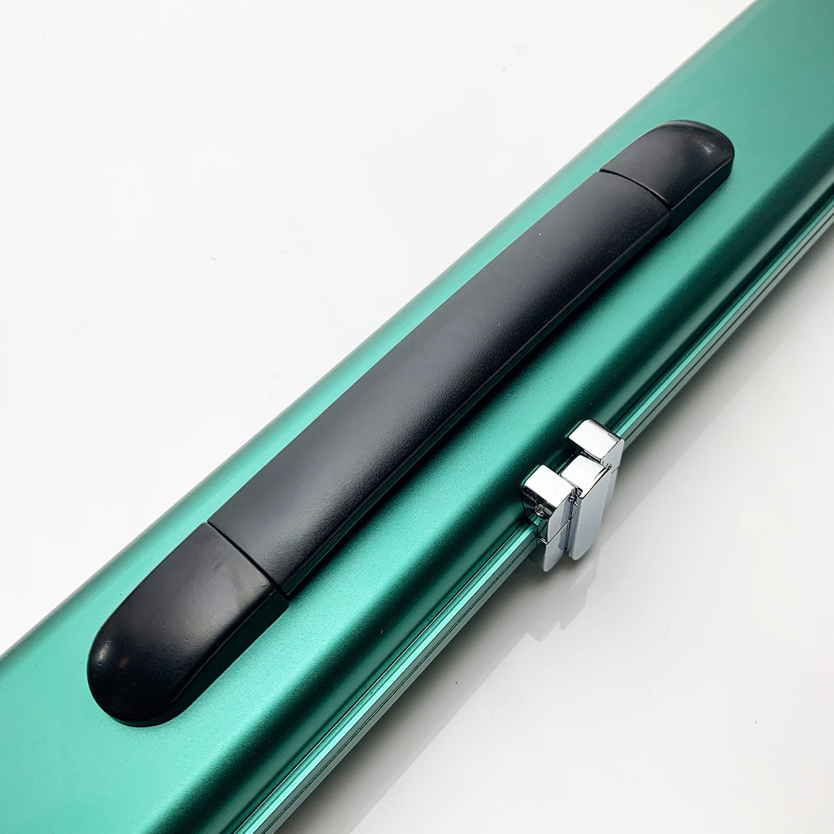 Snooker Alley | Premium Green Sleek Aluminium Single Cue Case | 6158
