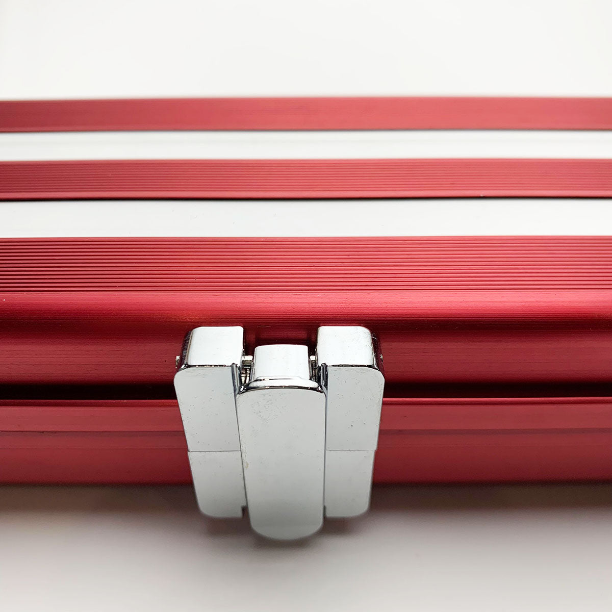 Snooker Alley | Red & White Striped Aluminium Cue Case (3/4 Joint) | 6171