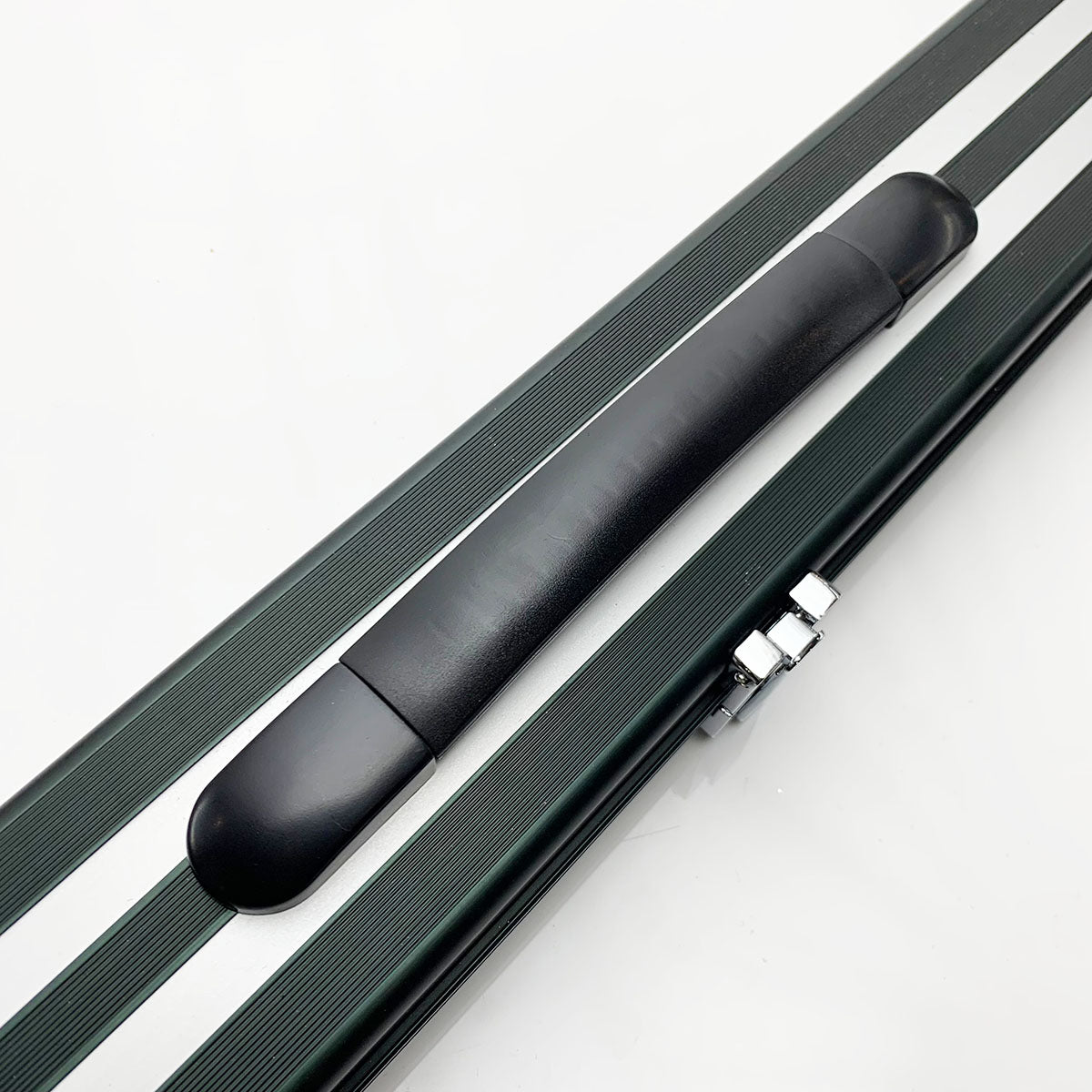 Snooker Alley | Black & White Striped Aluminium Cue Case (3/4 Joint) | 6172