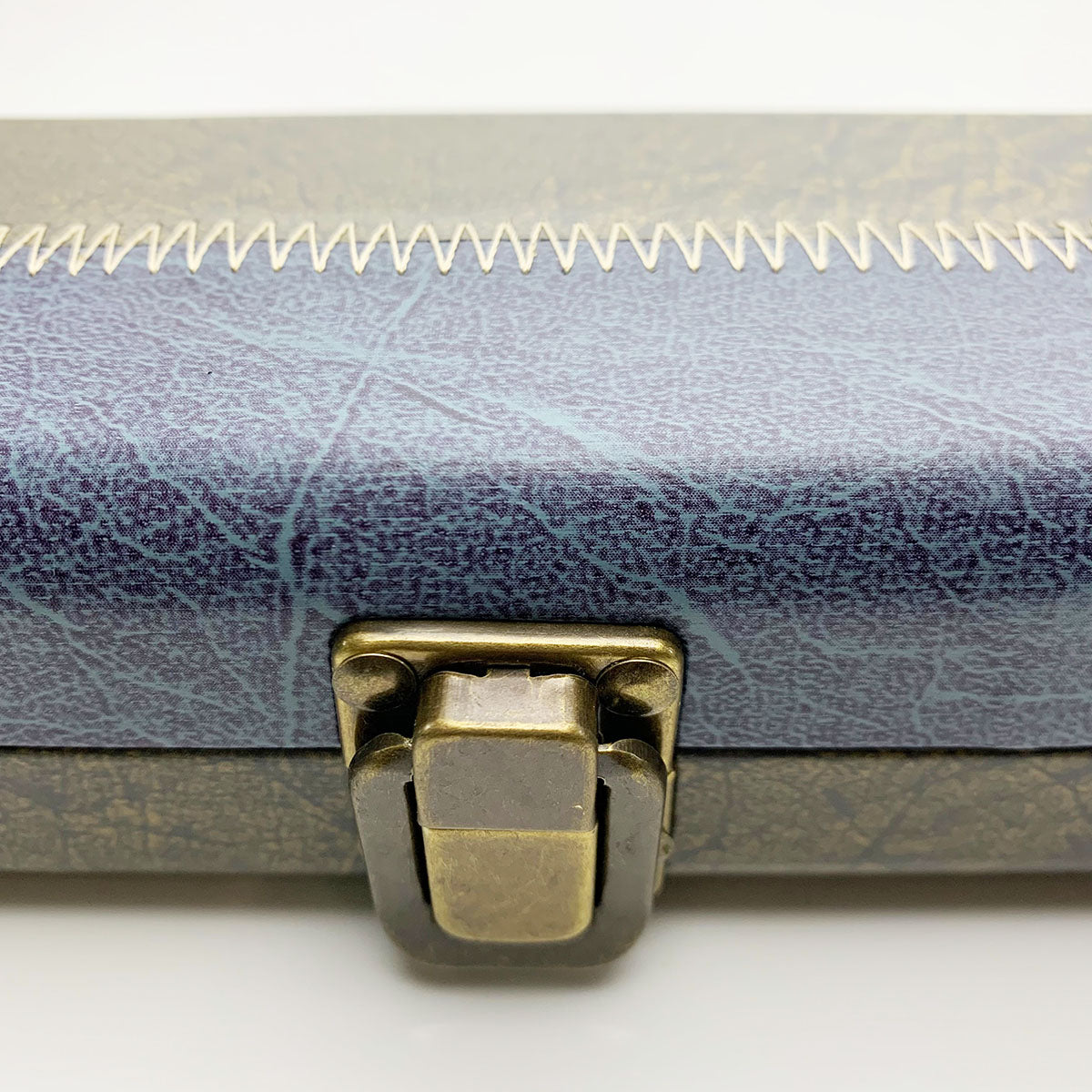 Snooker Alley | Blue & Green Wooden Single-Piece Cue Case | 6189