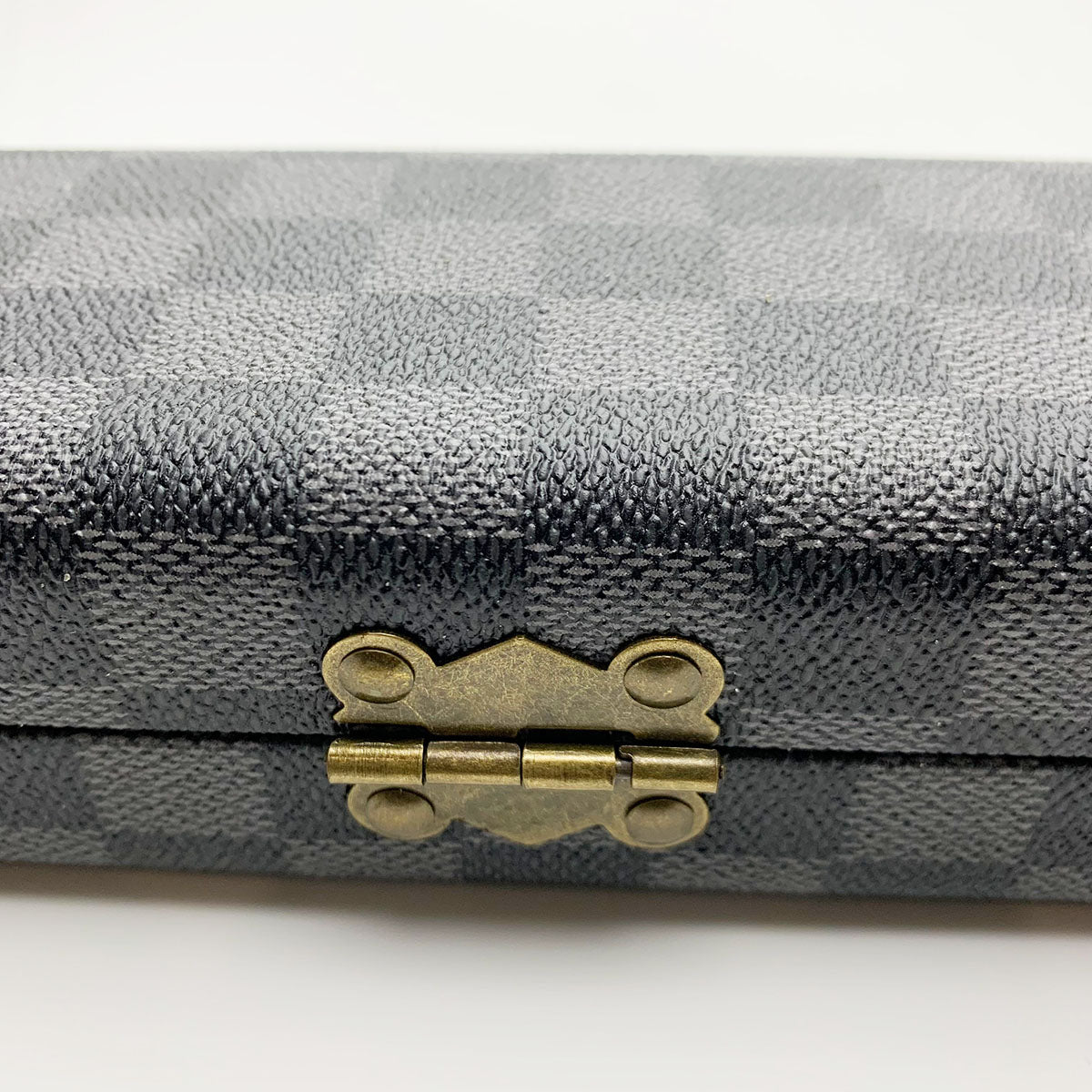 Snooker Alley | Grey & Black Checkered Single-Piece Cue Case | 6190